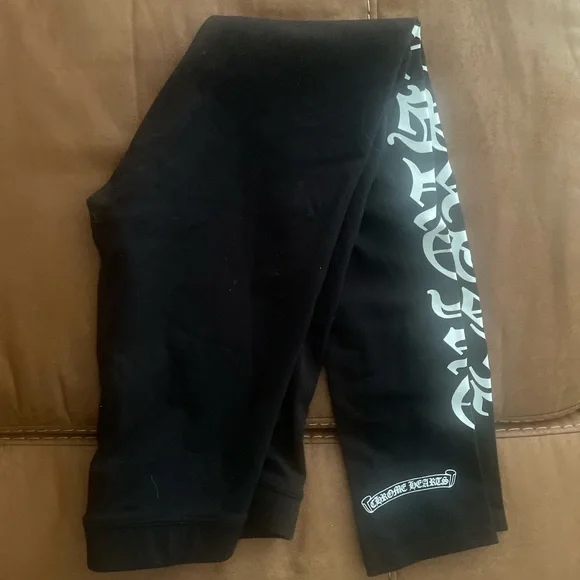 Chrome heart leggings